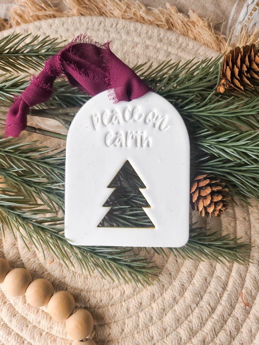 Peace on Earth Ornament