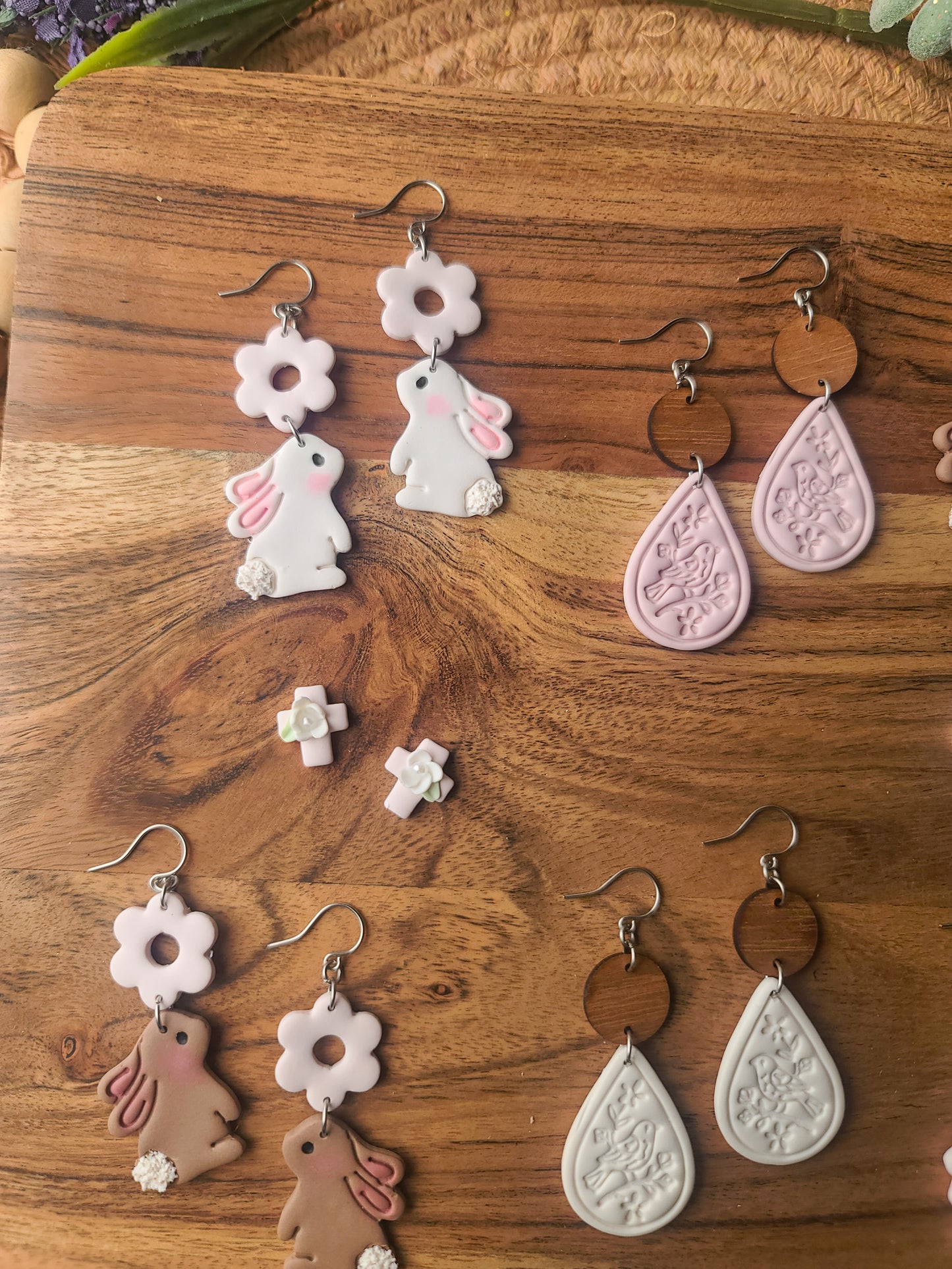 Cross studs