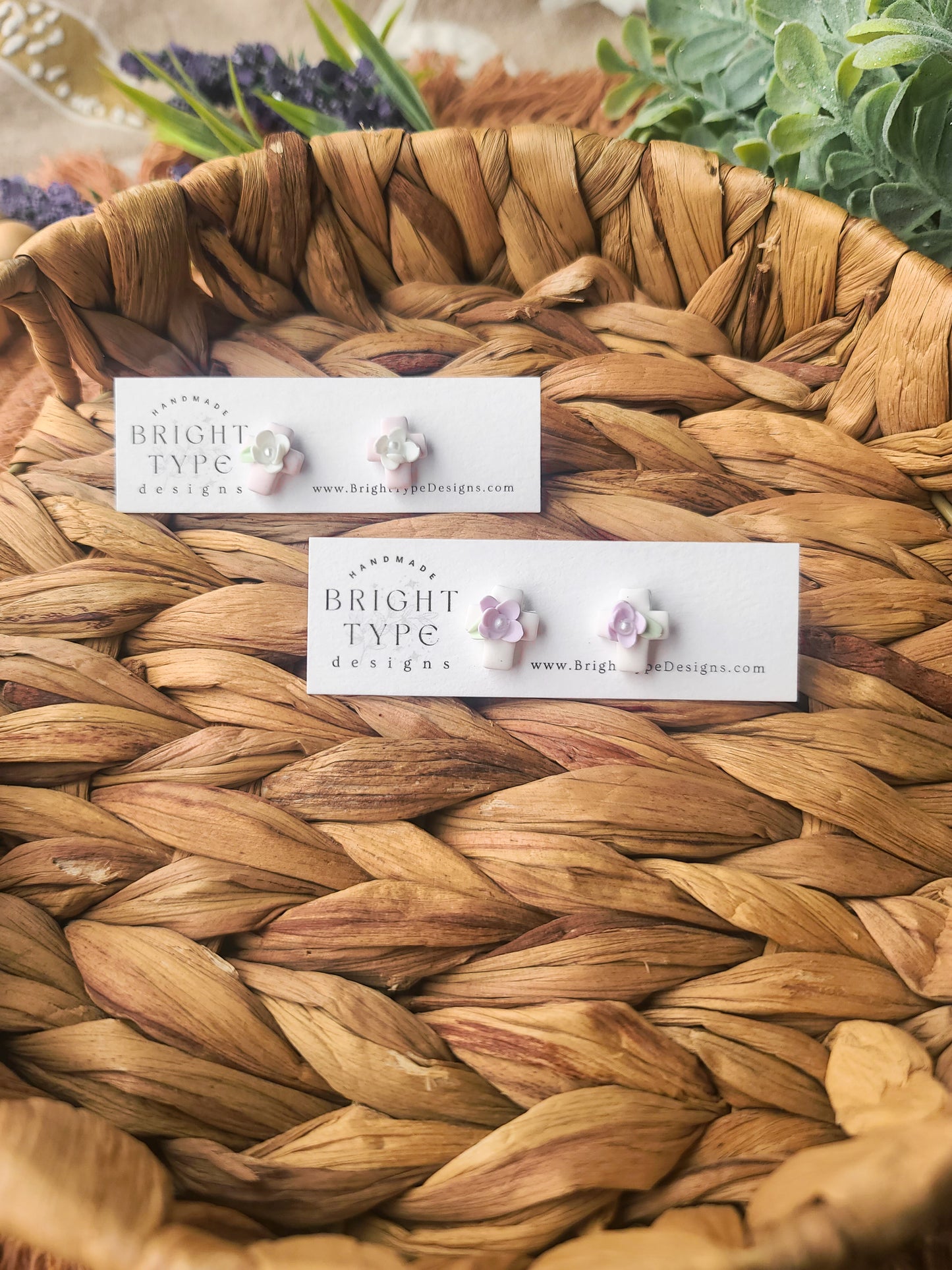 Cross studs