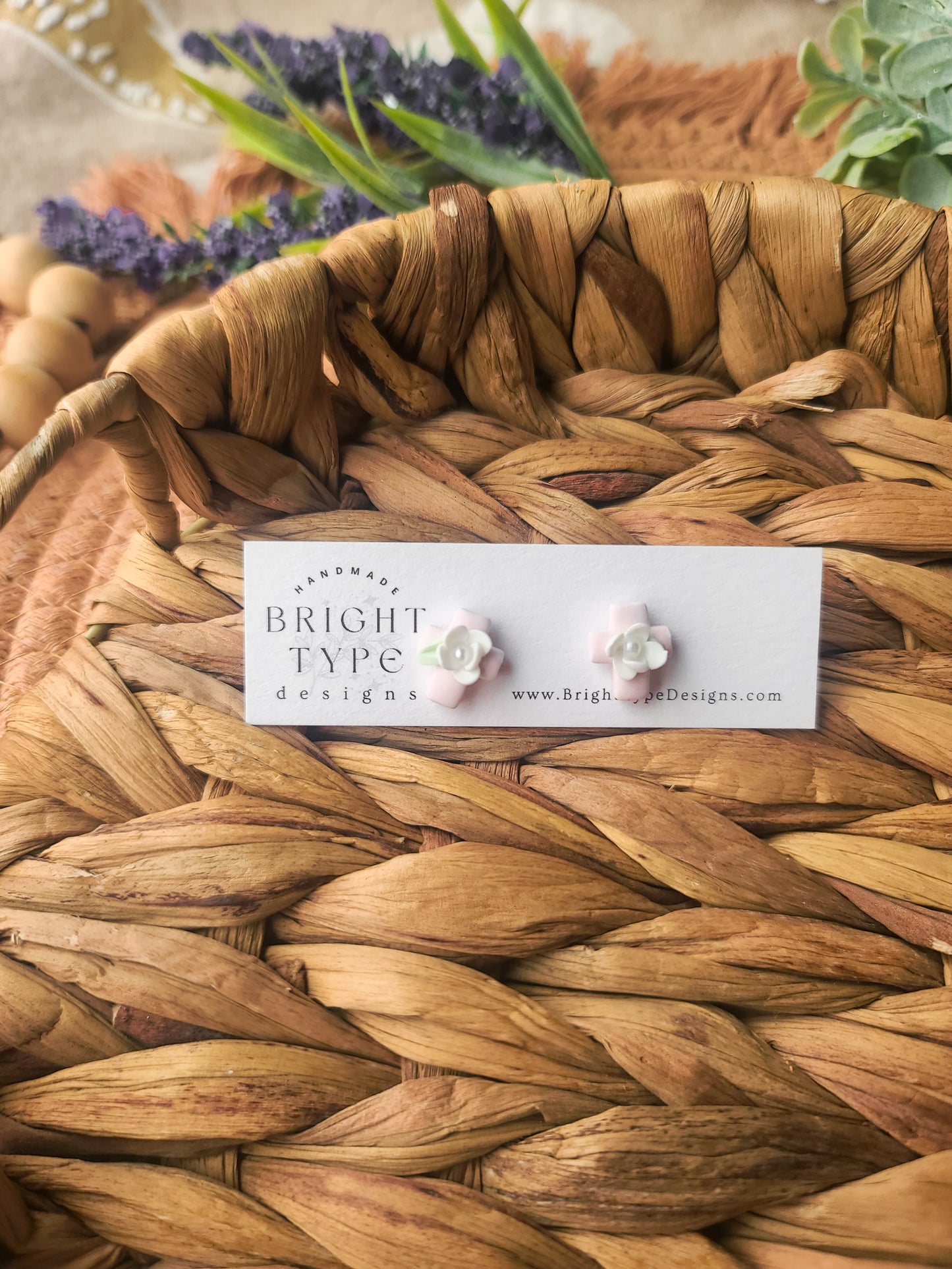 Cross studs